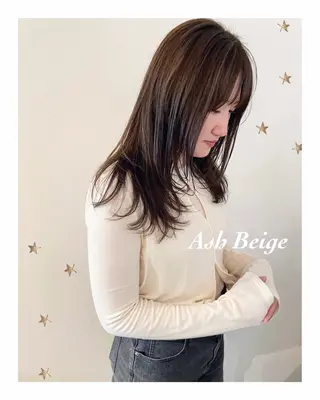 セミロング カラー salon AKIRA所属・市川 千夏のヘアスタイル