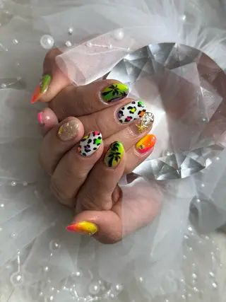 ネイル 中西 美羽のネイルデザイン