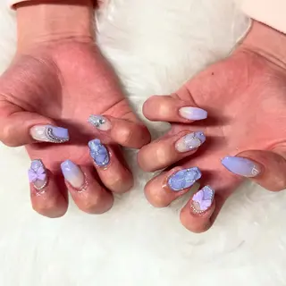 セミロング mao .のネイルデザイン