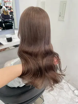 セミロング カラー ヘアアレンジ Ella所属・nana【艶髪】/ レイヤー/縮毛矯正のヘアスタイル