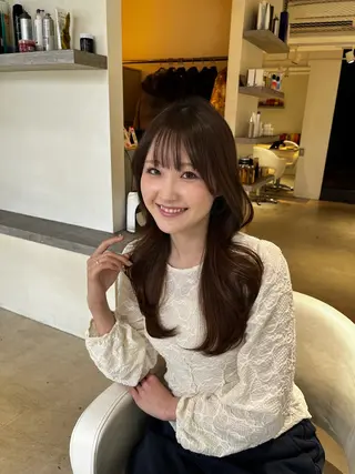 セミロング ♥️透明感×抜け感 ベージュ/佑珠♥️のヘアスタイル