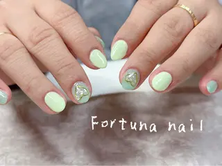 ネイル Nail •Head スパFortunaのネイルデザイン