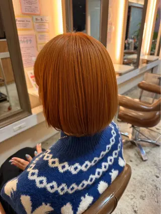 ショート タツキ／レイヤー／ パーマ／艶カラーのヘアスタイル