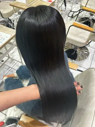 カラー ꪆৎ平行アーチ ྀི ワカナの眉毛・アイブロウイメージ