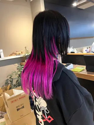 カラー daiki 原宿のヘアスタイル