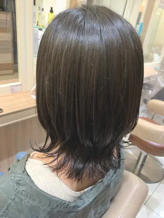 ミディアム カラー CUT  STUDIO 141所属・渡部 恭子のヘアスタイル