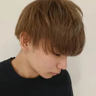 メンズ ブリーチ/ヘアケア/ 艶髪/イギチハルのヘアスタイル