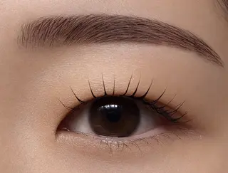 マツエク・マツパ Eyelash Salon Glück所属・佐久間 春菜のマツエク・マツパデザイン