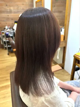 ミディアム カラー 野口 魅羽のヘアスタイル