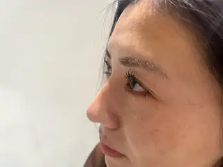 マツエク・マツパ kuschel ホリグチのヘアスタイル