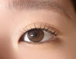 マツエク・マツパ eyelashsalon eyely所属・eyely ことね岡崎のマツエク・マツパデザイン