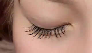 マツエク・マツパ meguru／マツパ ／マツエク／束感のマツエク・マツパデザイン