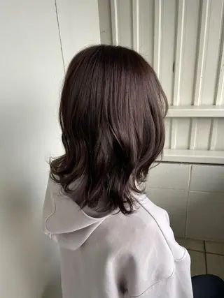 ミディアム カラー 美容室 Jフィドルファドル所属・わきた かずなのヘアスタイル