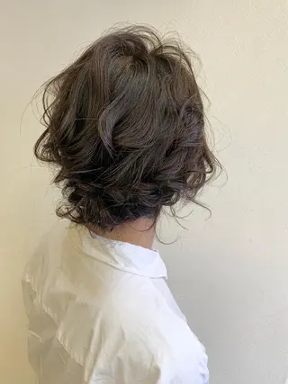 ヘアアレンジ HAIR MAKE Riza所属・谷口 弥生のヘアスタイル