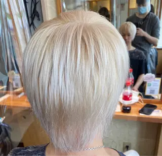 ショート カラー パーマ ヘアアレンジ メンズ キッズ ネイル マツエク・マツパ emu所属・🌈髪質改善・美髪矯 正・平野瀬乃🌈のヘアスタイル