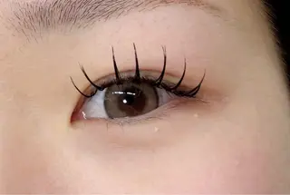 マツエク・マツパ freevel(フリーヴェル)所属・freevel Sakiのマツエク・マツパデザイン