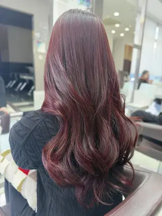 セミロング wil西宮レイヤー 西村徹のヘアスタイル