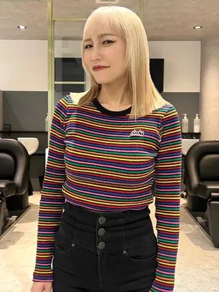 ミディアム AI TOKYO　S所属・mizuki 【韓国レイヤー】のヘアスタイル