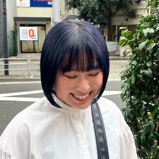 ショート カラー Neale. ユメのヘアスタイル