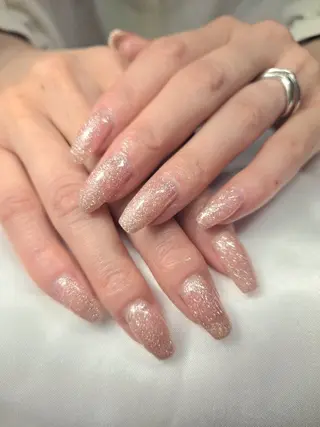 ネイル ネイルサロンベルティ .ひとみのネイルデザイン