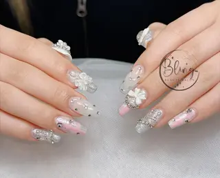 ロング カラー Bling Salonのネイルデザイン
