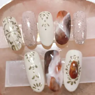 ネイル 奥園 良恵のネイルデザイン