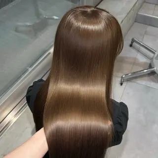 ロング カラー LOTTA CUCCI所属・miyu /トレンド カラー×艶髪のヘアスタイル