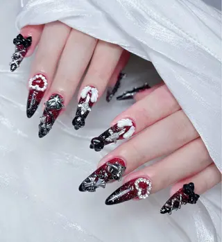 ネイル 🎀M nails✨ ビューティーのネイルデザイン