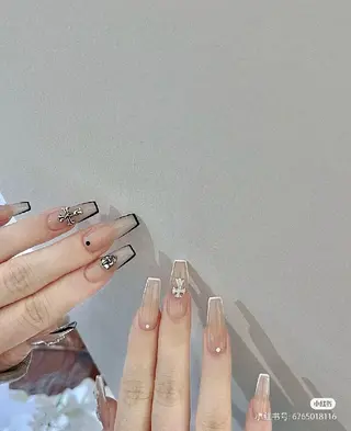 ネイル THE ONE栄店所属・Theone栄店 川原のネイルデザイン