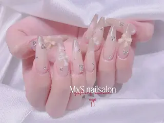 ネイル MxS Nail(長さだし/フィルイン/マグネット/韓国ネイル/ワンホンネイル/ワンカラー)所属・MxS リィリィのネイルデザイン