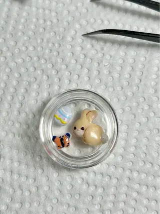 ネイル BURGUNDY mikaのネイルデザイン