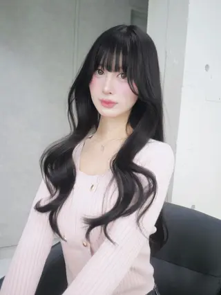 ロング ナナ♡レイヤーカット ♡似合わせカラーのヘアスタイル