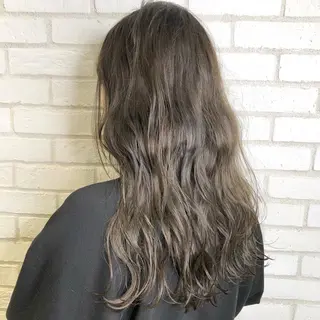 ロング カラー 佐藤 高徳のヘアスタイル
