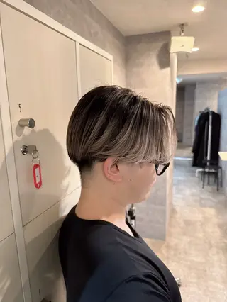 カラー メンズ BEL所属・三池 ブルノのヘアスタイル