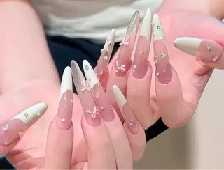 ネイル D-BEAUTY Nailsalonのネイルデザイン
