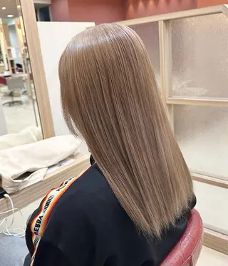 ロング カラー プログレス小平小川所属・フェザー/波巻き 雫石大夢のヘアスタイル