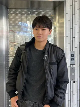 ショート メンズ ⭐︎ハイトーン /レイヤー✩momoのヘアスタイル