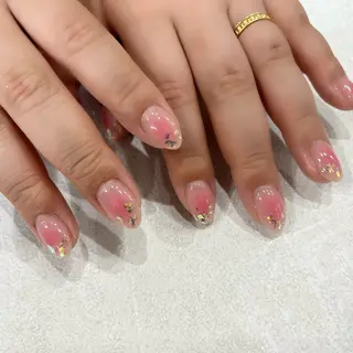 ネイル 阿部 ほのかのネイルデザイン
