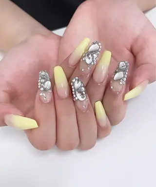 ネイル Lilly Co.のネイルデザイン