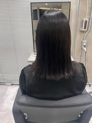 ミディアム カラー YOFA hair コユキのヘアスタイル