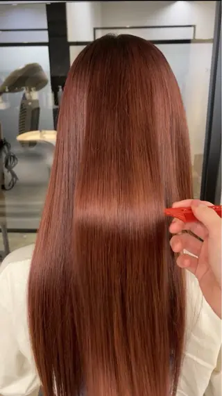 ロング け んブリーチ縮毛矯正のヘアスタイル