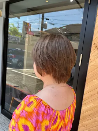 カラー 田中 来実のヘアスタイル