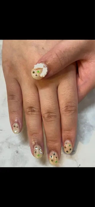 ネイル Naomi Hayasakaのネイルデザイン