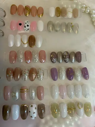 ネイル VIVIAN リサのネイルデザイン