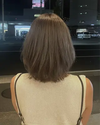 ミディアム セジールヘアメゾン所属・韓国レイヤー/透明感 カラー🐈曾根高のヘアスタイル