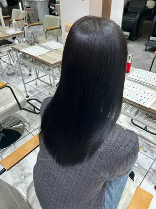 カラー ꪆৎ平行アーチ ྀི ワカナの眉毛・アイブロウイメージ