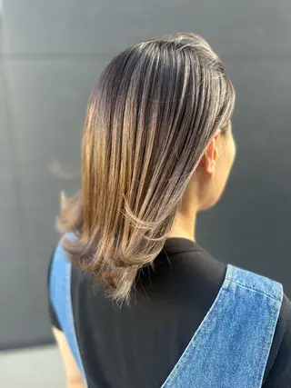 ミディアム カラー K Harukaのヘアスタイル