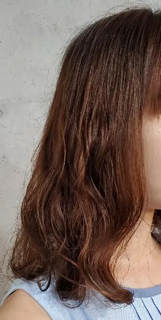 ミディアム パーマ S. ERIのヘアスタイル