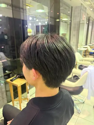 ショート メンズ ma'amZee(マアムジー)明大前所属・やまもと なつみのヘアスタイル