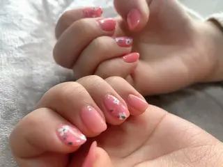 ネイル t. yoshizawaのネイルデザイン